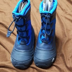 North face winter boots ( alpenglow IV)